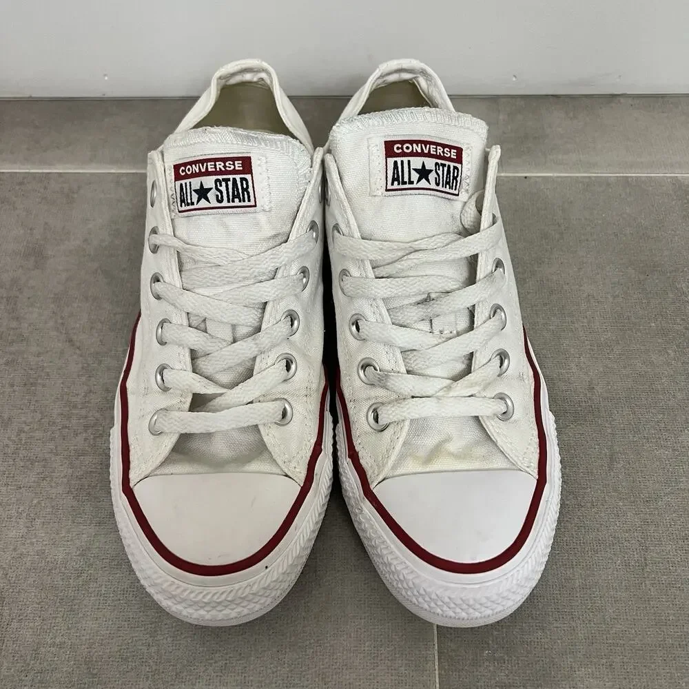 Converse Chuck Taylor All Star Mens 6/Womens 8 White Low Top Casual Shoes